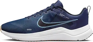 NIKE Men's Sneaker